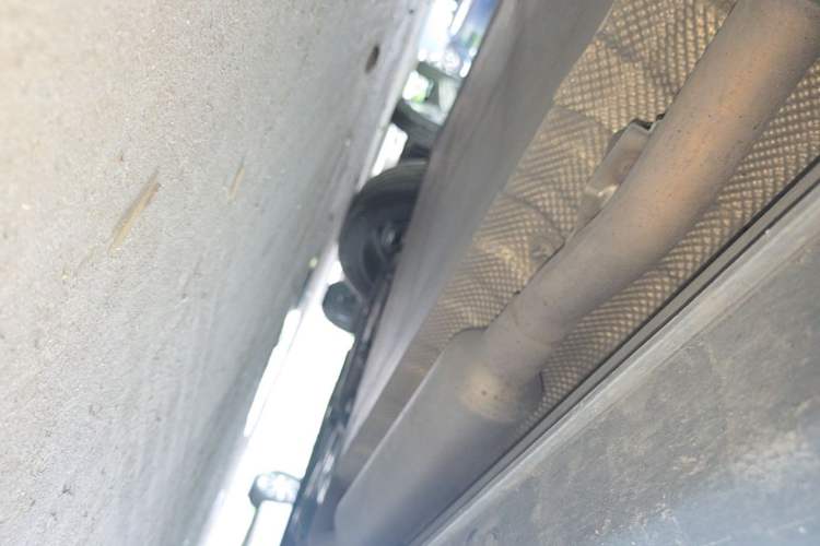 Used NETA L 2024 Extended-Range 220 Flash-Charge Edition Chassis Front Right