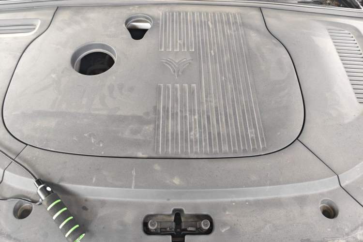 Used NETA L 2024 Extended-Range 310 Flash-Charge Red Edition Engine Bay