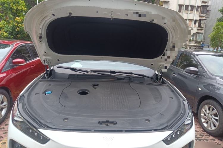 Used NETA L 2024 Extended-Range 310 Flash-Charge Red Edition Engine Bay