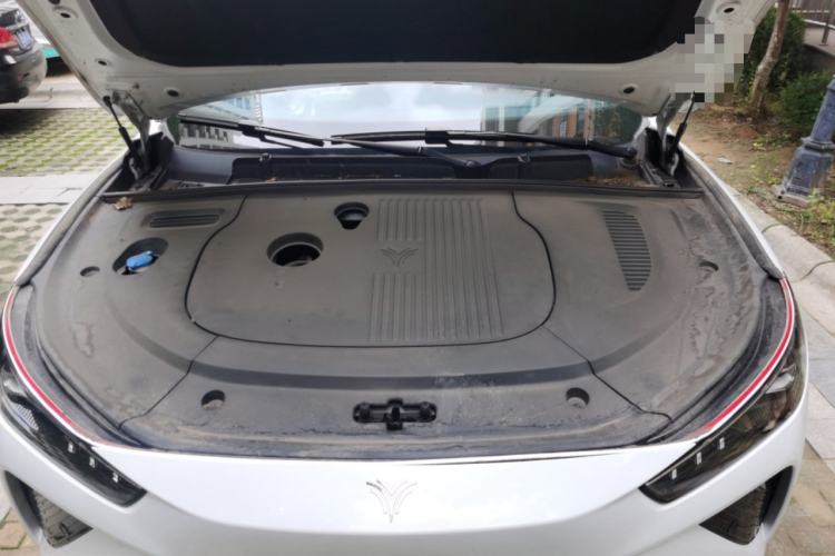 Used NETA L 2024 Extended-Range 310 Flash-Charge Red Edition Engine Bay