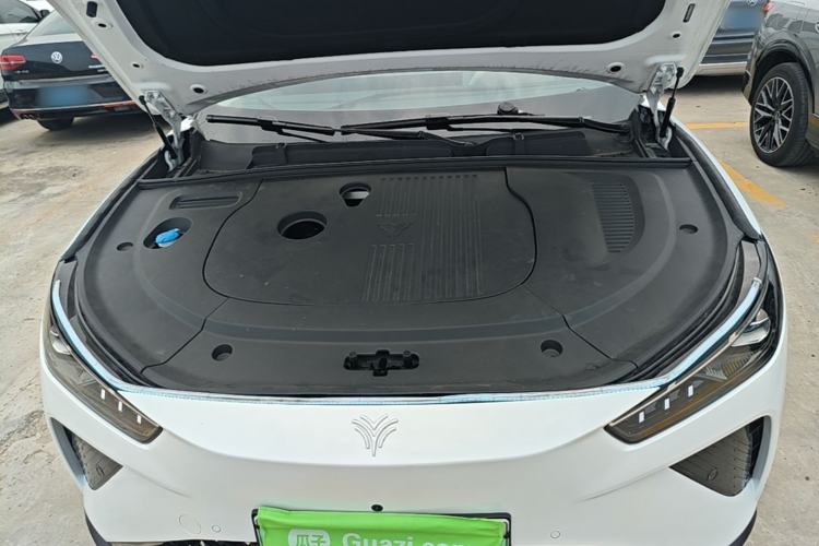 Used NETA L 2024 Extended-Range 310 Flash-Charge Red Edition Engine Bay