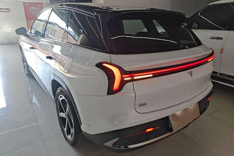 Used NETA L 2024 Extended-Range 310 Flash-Charge Red Edition Exterior 2