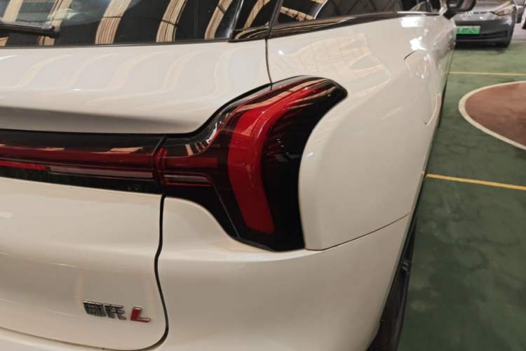Used NETA L 2024 Extended-Range 310 Flash-Charge Edition Exterior 3