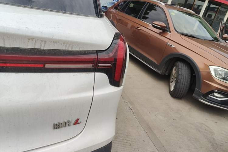 Used NETA L 2024 Extended-Range 310 Flash-Charge Red Edition Exterior 3