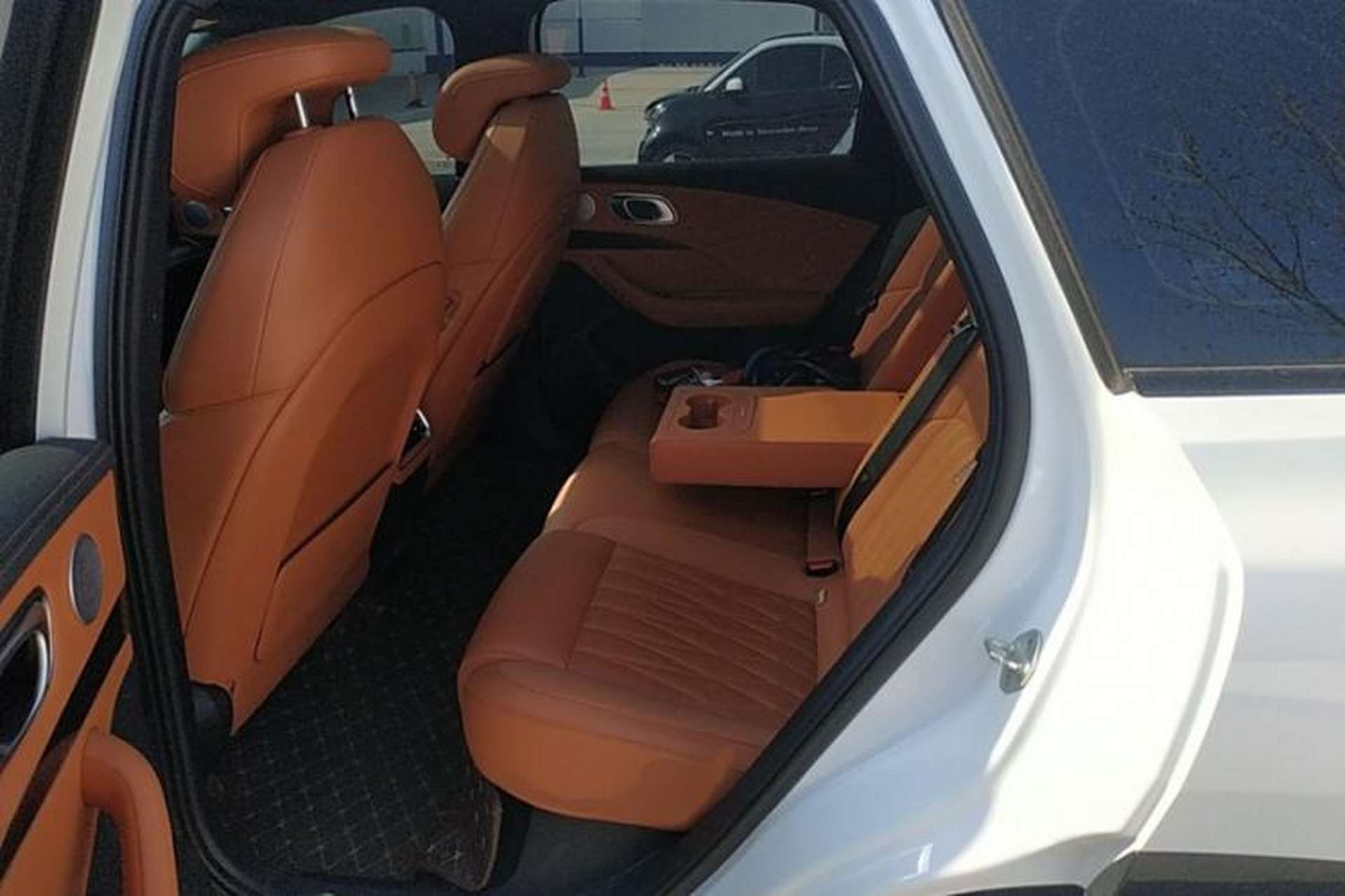 Used NETA L 2024 Extended-Range 220 Flash-Charge Edition Interior 8