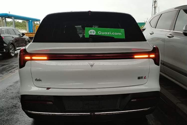 Used NETA L 2024 Extended-Range 310 Flash-Charge Red Edition Rear