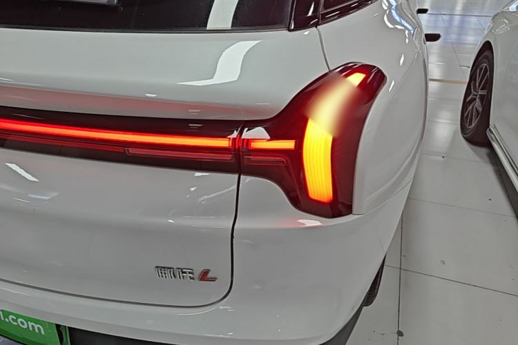Used NETA L 2024 Extended-Range 310 Flash-Charge Red Edition Right Rear Taillight