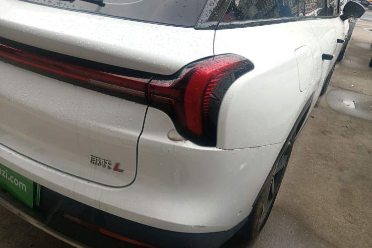 Used NETA L 2024 Range-Extended 220 Luxury Edition Right Rear Taillight