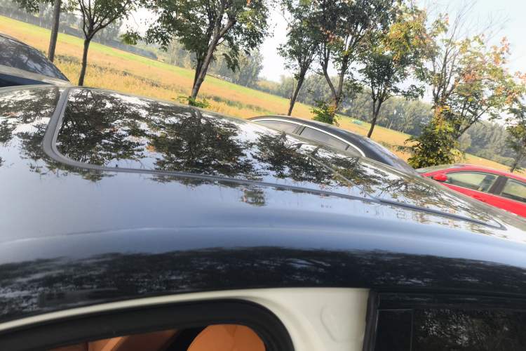Used NETA L 2024 Extended-Range 310 Flash-Charge Red Edition Roof
