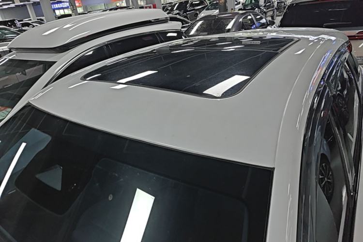 Used NETA L 2024 Extended-Range 310 Flash-Charge Red Edition Roof