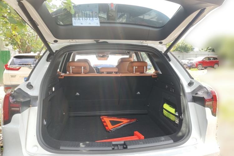 Used NETA L 2024 Extended-Range 310 Flash Charge PRO Edition Trunk