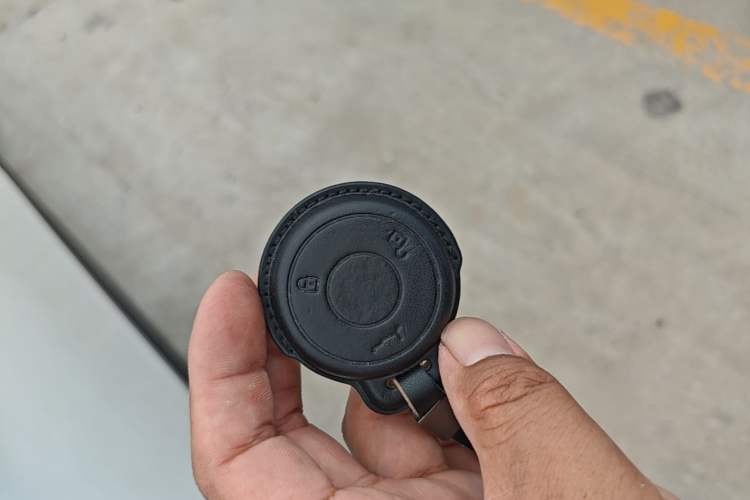 Used NETA L 2024 Extended-Range 310 Flash-Charge Red Edition Vehicle Key