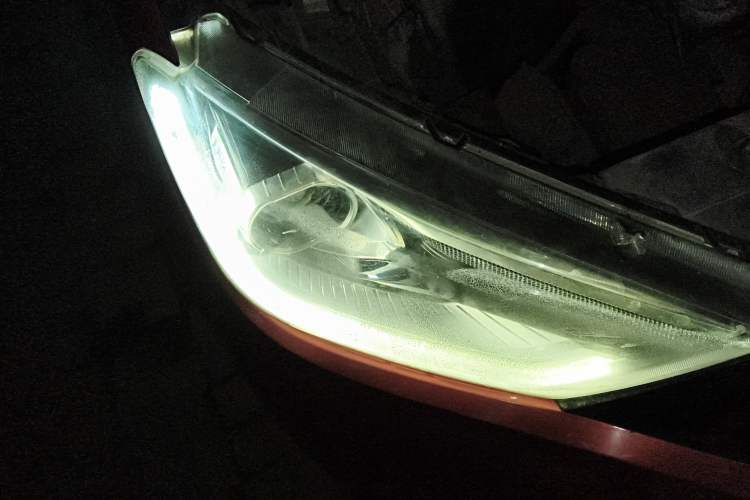 Used NETA N01 2019 380V Right Front Headlight