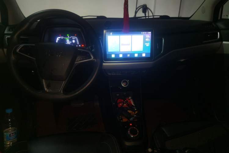 Used NETA N01 2020 380e Center Console