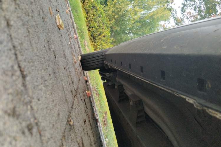 Used NETA N01 2020 380V Chassis Front Right