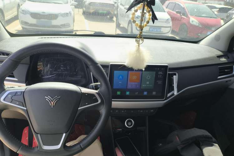 Used NETA N01 2019 380V Interior 2
