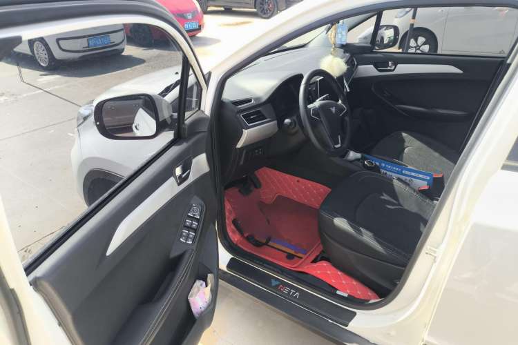 Used NETA N01 2019 380V Interior 3