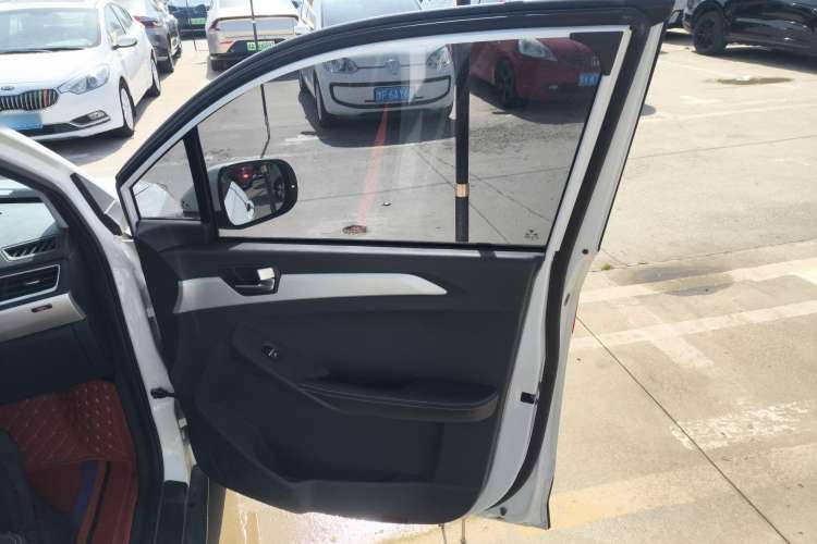 Used NETA N01 2019 380V Interior 5