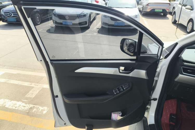Used NETA N01 2019 380V Interior 7