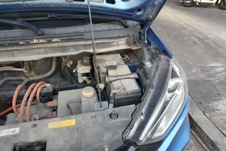 Used NETA N01 2019 380V Engine Bay Left