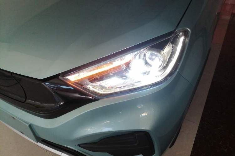 Used NETA N01 2019 380V Left Front Headlight