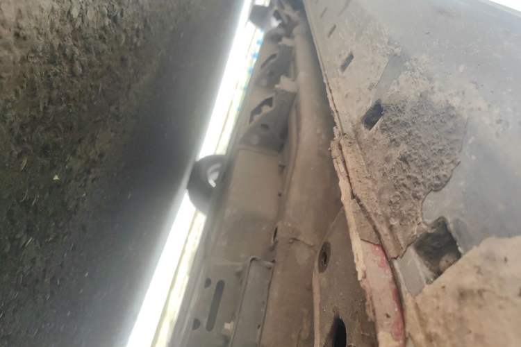 Used NETA N01 2019 380V Chassis Front Right