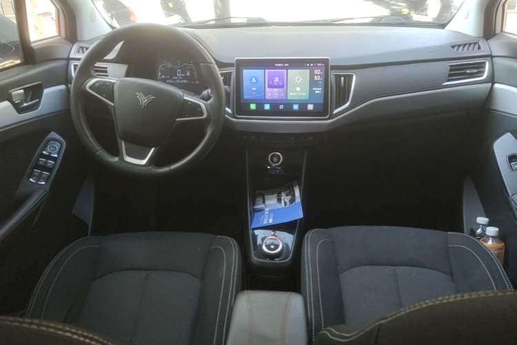 Used NETA N01 2019 380V Center Console