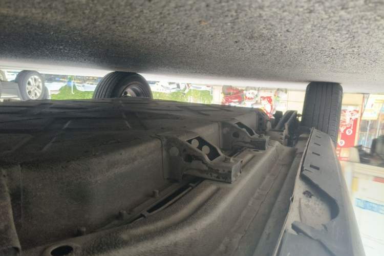 Used NETA N01 2019 380e Chassis Front Right