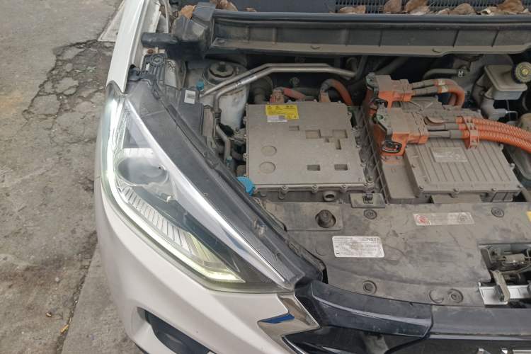 Used NETA N01 2019 380i Engine Bay Right