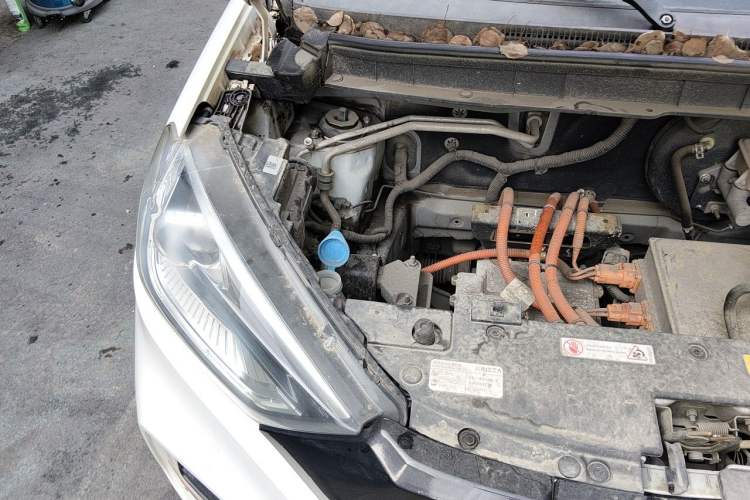 Used NETA N01 2019 380V Engine Bay Right