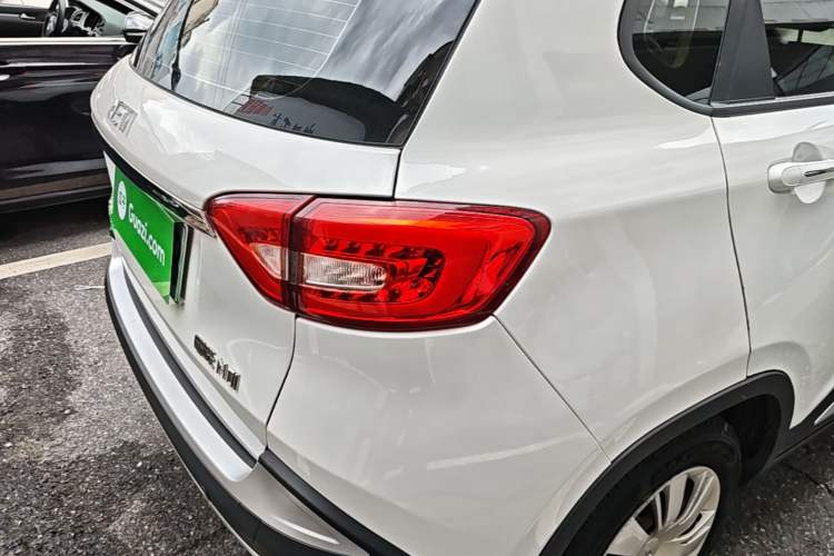 Used NETA N01 2019 380V Exterior 3