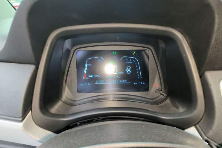 Used NETA N01 2019 380e Instrument Cluster