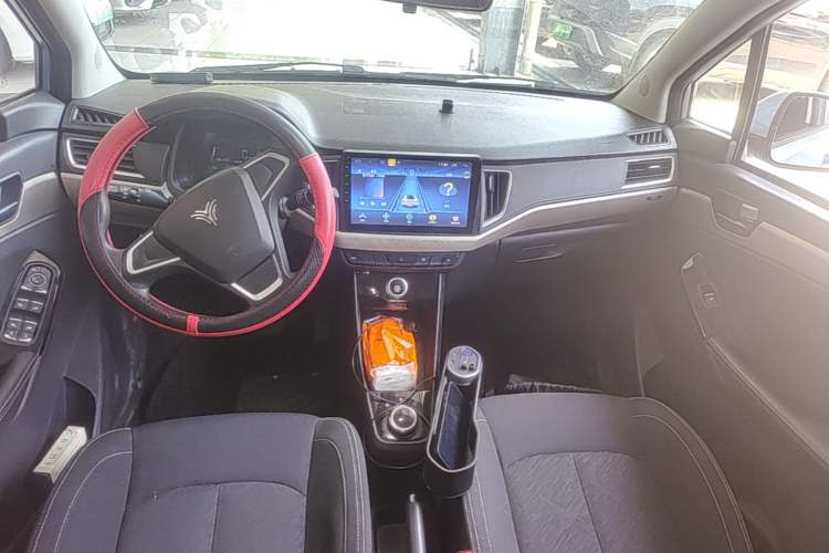 Used NETA N01 2020 430e Center Console