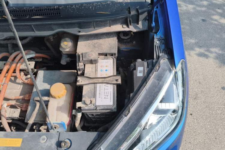 Used NETA N01 2020 380V Engine Bay Left