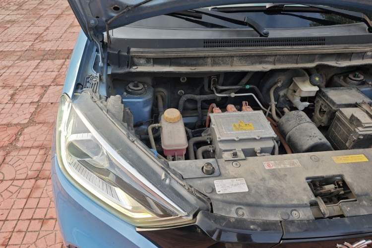 Used NETA N01 2020 380V Engine Bay Right