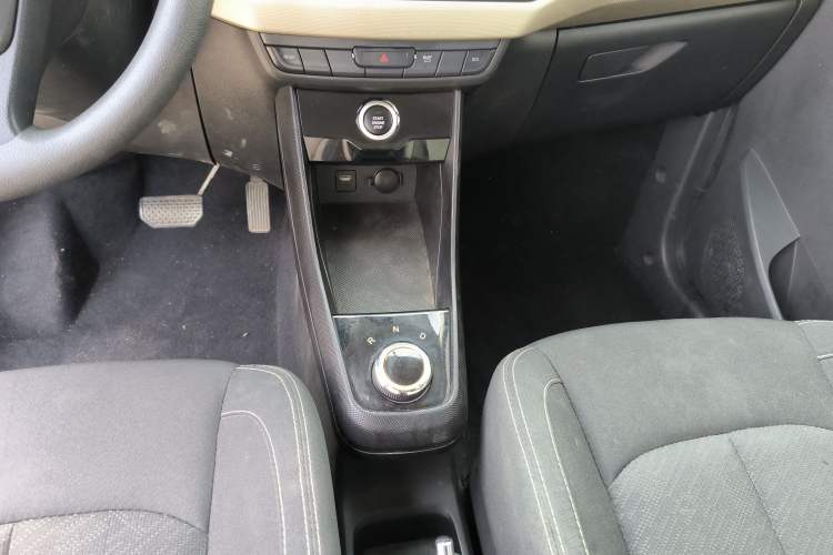 Used NETA N01 2020 380V Gear Lever