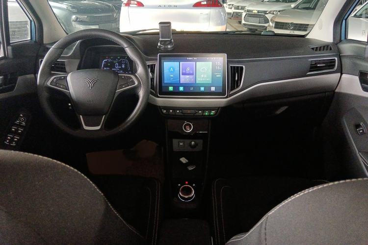 Used NETA N01 2020 Revised Version 430V Interior 2