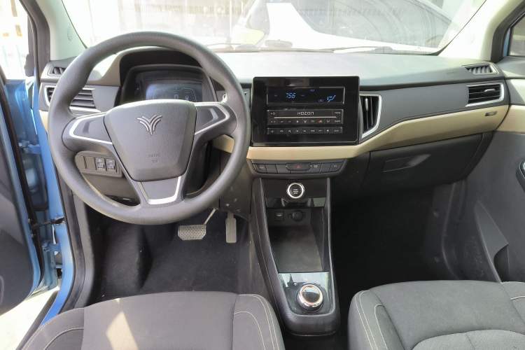 Used NETA N01 2020 380V Interior 2