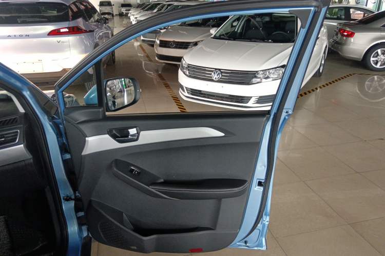 Used NETA N01 2020 Revised Version 430V Interior 5