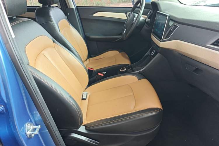 Used NETA N01 2020 430i Right Front Seat