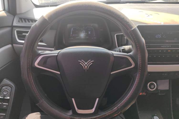 Used NETA N01 2020 Revised Version 430V Steering Wheel