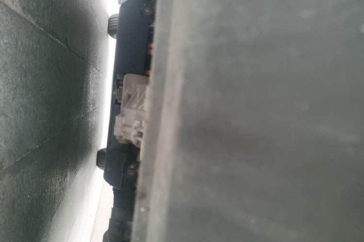 Used NETA N01 2020 380V Chassis Front