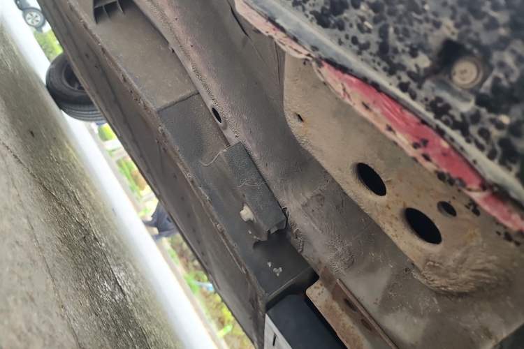 Used NETA N01 2020 380V Chassis Front Right