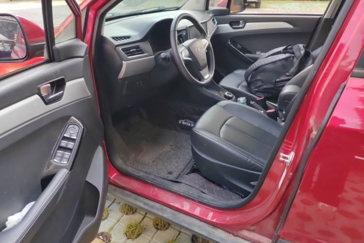 Used NETA N01 2020 380e Driver Seat