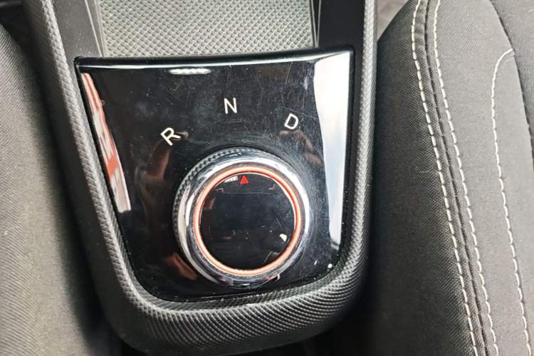 Used NETA N01 2020 380V Gear Lever