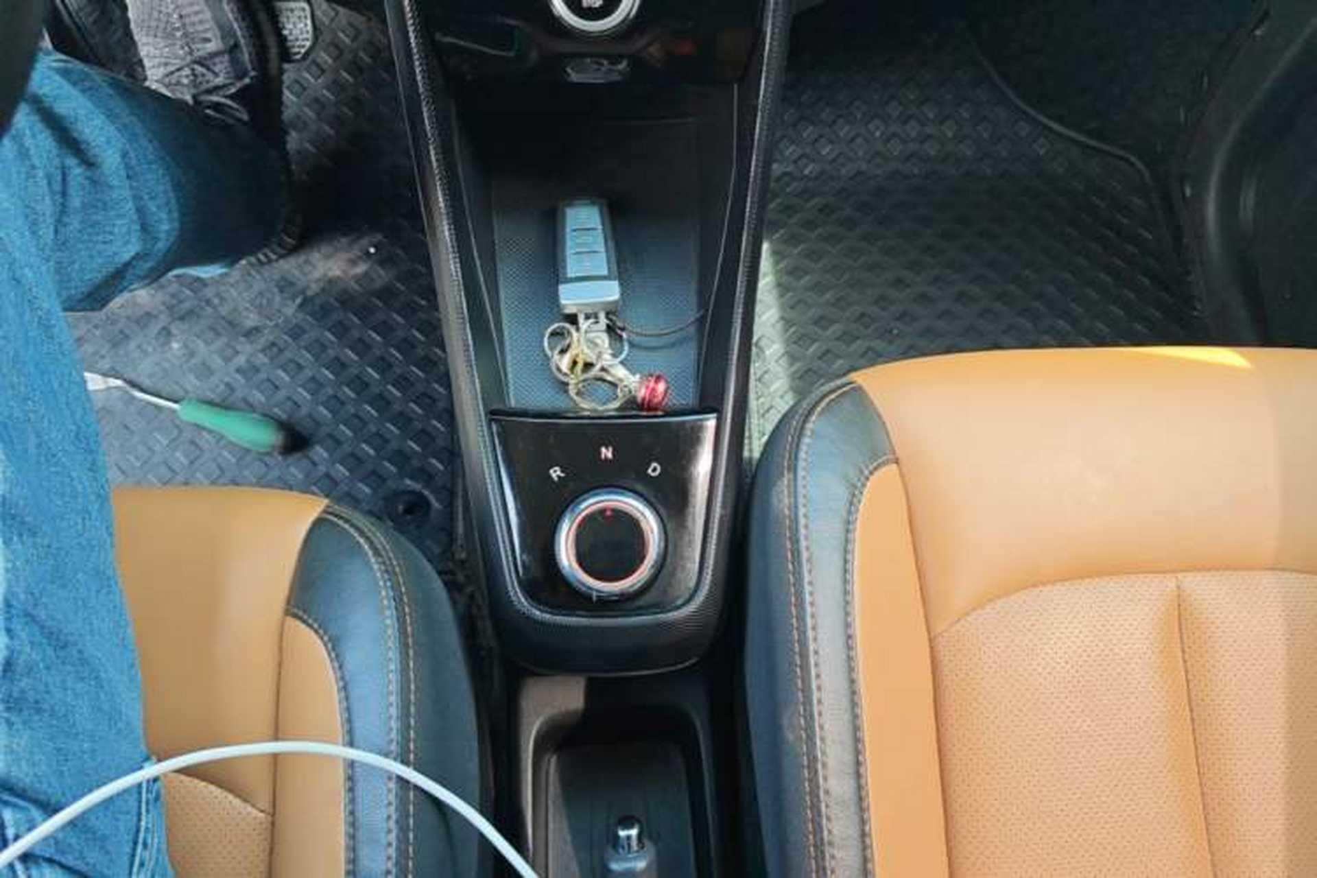 Used NETA N01 2020 380i Gear Lever