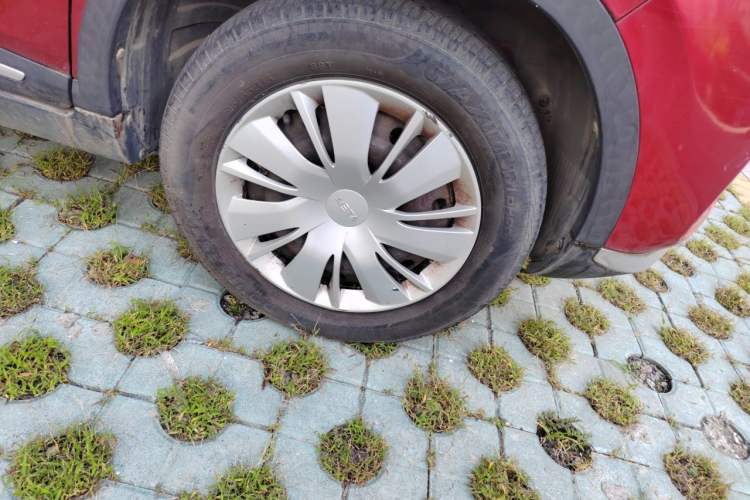 Used NETA N01 2020 380e Right Front Wheel Hub