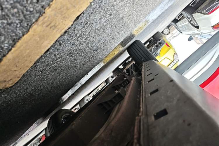 Used NETA N01 2020 380V Right Side Sill