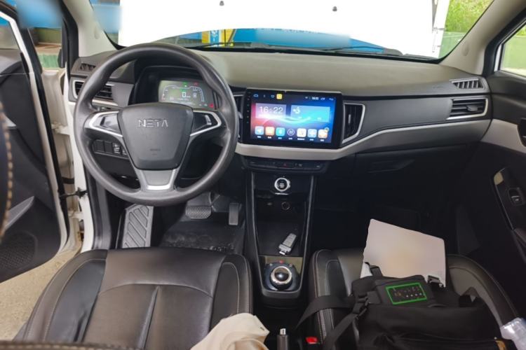 Used NETA N01 2020 380V Center Console