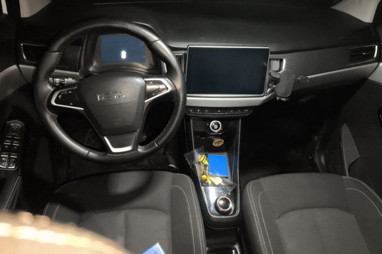 Used NETA N01 2020 380V Center Console
